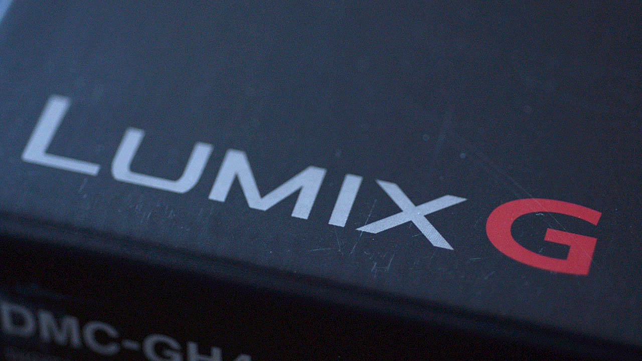 The Photograph shows the Panasonic Lumix GH4 camera body box.
